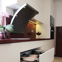 Blum servo-drive+držáky talířů