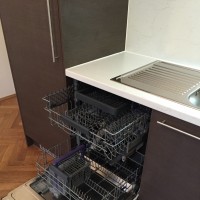 detail vestavné myčky