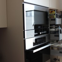 detail spotřebičů+Blum zásuvky