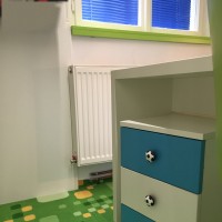 detail klučičího kontejneru
